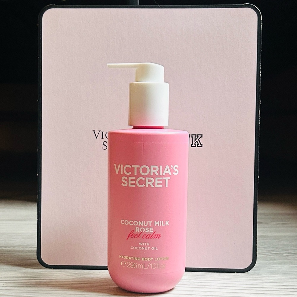 🥥 Coconut Milk Rose Calming Body Lotion Victoria Secret NWT